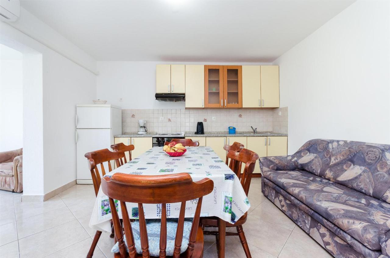 Apartments Ester Lopar Dış mekan fotoğraf